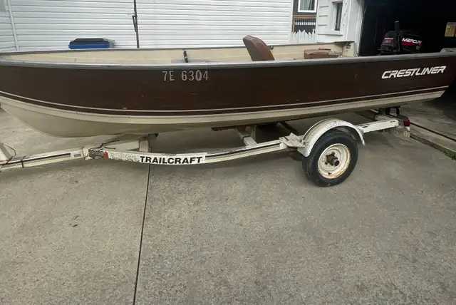 14 ft Crestliner Aluminum Fishing Boat – 20hp Mercury   Trailer - Photo 2