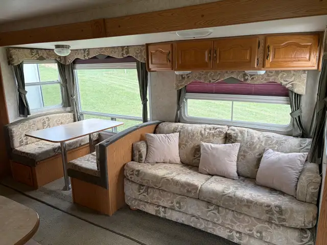 2005 Cougar by Keystone 304 BHS travel trailer - Photo 7