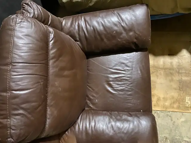 leather chair