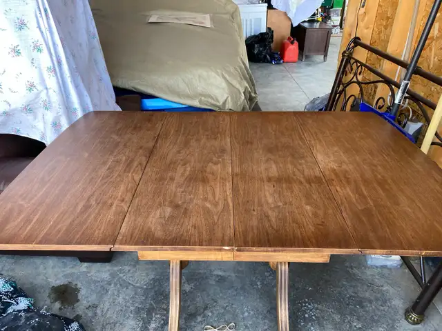 Dinning Room drop leaf table - Photo 3