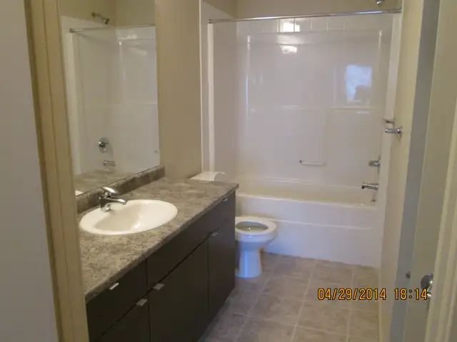 One bedroom condo for rent - North Edmonton, 508 Albany Way - Photo 8