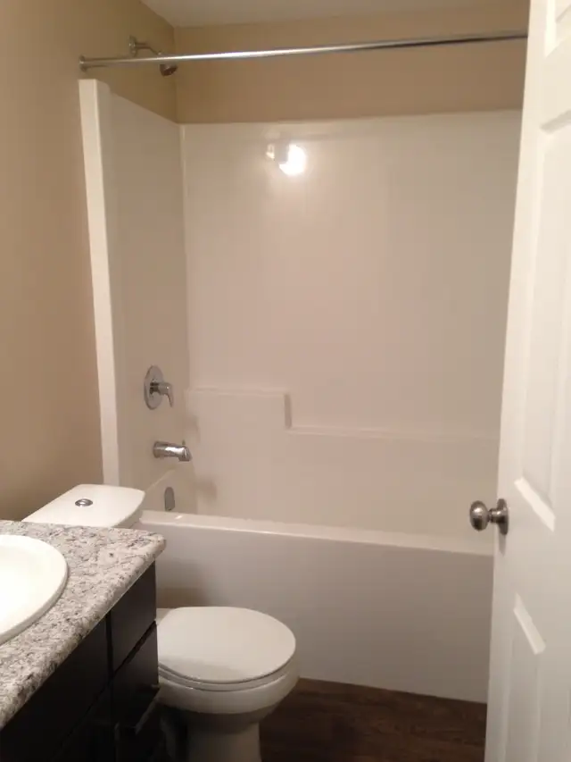 Basement Suite For RENT! - Photo 8