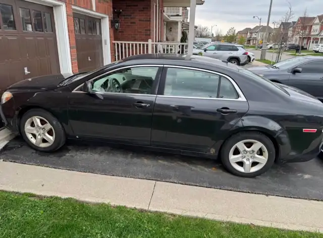 2009 Chevrolet Malibu LS 4D Sedan