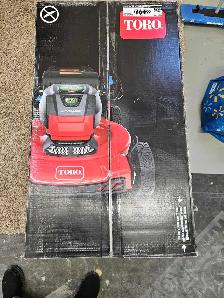 TORO Lawn Mower 22' 60V Max 53cm 'BRAND NEW IN THE BOX'