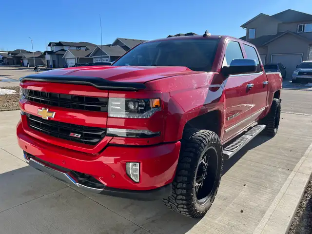 2016 Chevy Silverado - Photo 2