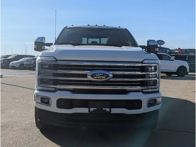 2025 Ford F-350 Platinum 8' Box/6.7L/Pano/Touch Nav/Camera - Photo 6