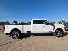 2025 Ford F-350 Platinum 8' Box/6.7L/Pano/Touch Nav/Camera - Photo 8