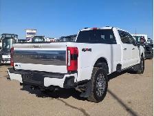 2025 Ford F-350 Platinum 8' Box/6.7L/Pano/Touch Nav/Camera - Photo 9