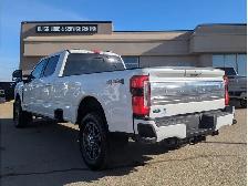 2025 Ford F-350 Platinum 8' Box/6.7L/Pano/Touch Nav/Camera - Photo 12