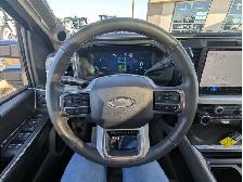 2025 Ford F-350 Platinum 8' Box/6.7L/Pano/Touch Nav/Camera - Photo 16