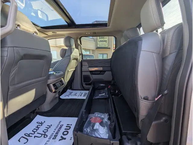 2025 Ford F-350 Platinum 8' Box/6.7L/Pano/Touch Nav/Camera - Photo 19