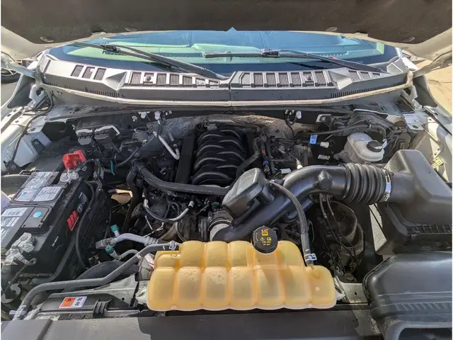 2017 Ford F-150 4WD SuperCrew 157 Lariat - Photo 5