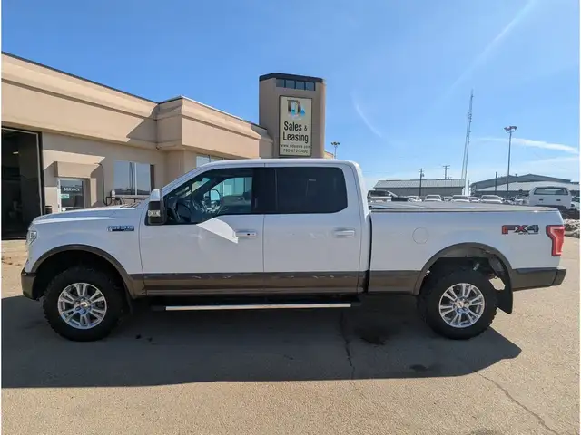 2017 Ford F-150 4WD SuperCrew 157 Lariat - Photo 13