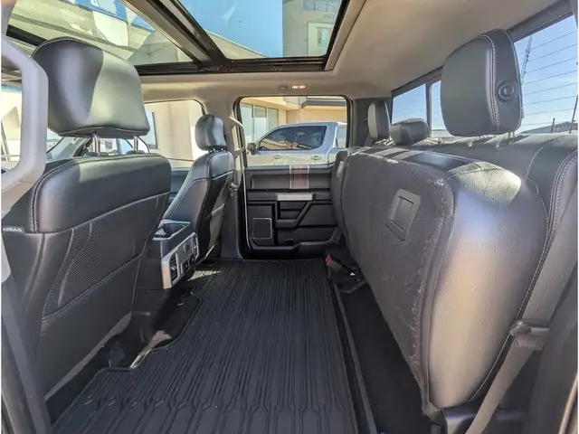 2017 Ford F-150 4WD SuperCrew 157 Lariat - Photo 19