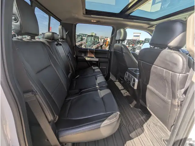 2017 Ford F-150 4WD SuperCrew 157 Lariat - Photo 22