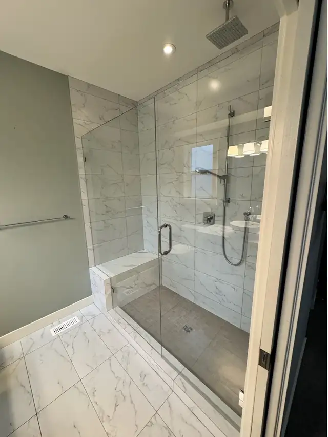 6 bed, 3/5 bath - Magic Estates Rental - Photo 6