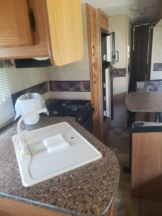 2010 Keystone Sprinter 31BH for sale - Photo 8