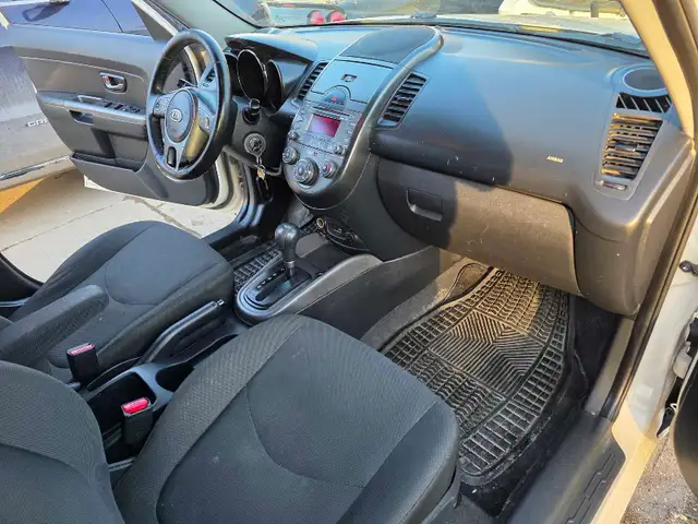 2010 Kia Soul 4U - Photo 5