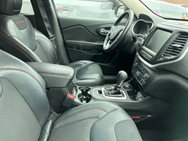 2016 Jeep Cherokee Trailhawk - Bluetooth - $254 B/W - Photo 3