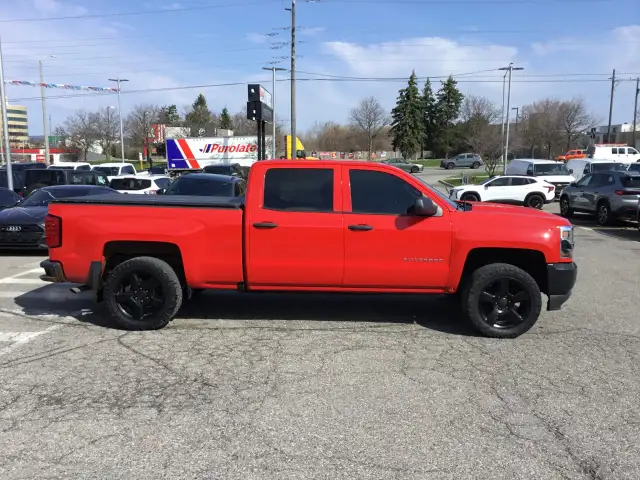 2017 Chevrolet Silverado 1500 - Photo 6