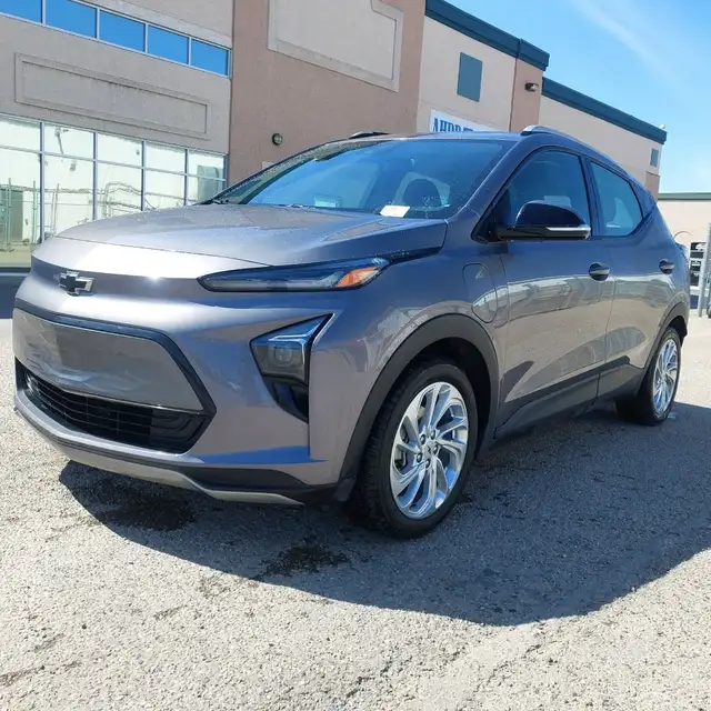 2023 Chevrolet Bolt EUV - Photo 2