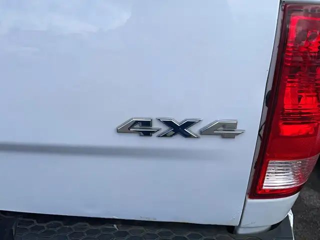 2014 RAM 1500 SLT - Photo 13