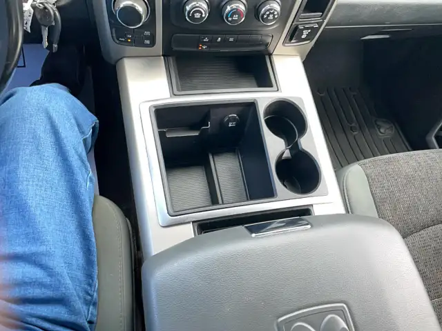 2014 RAM 1500 SLT - Photo 24