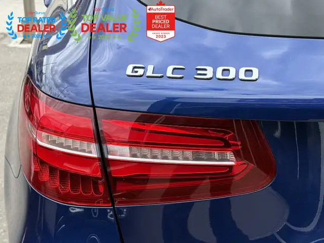 2017 Mercedes-Benz GLC-Class 300 | PREMIUM PKG | PANO | REAR CAM - Photo 11