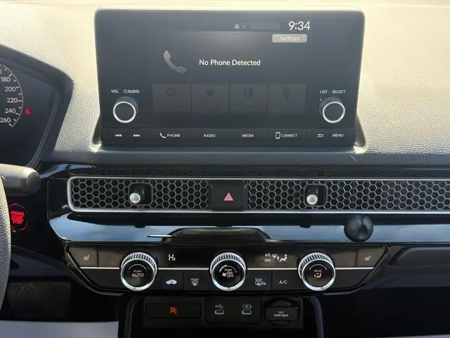 2025 Honda Civic LX Sedan Auto - Photo 13