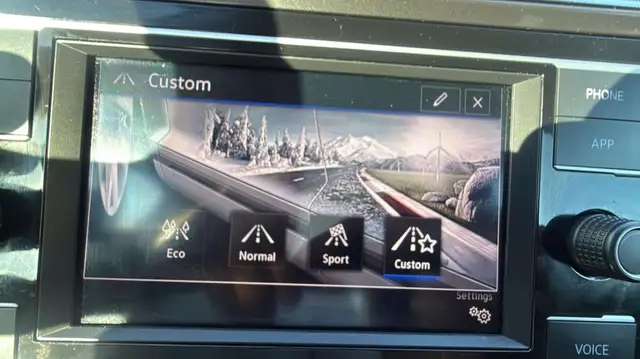 2020 Volkswagen Tiguan COMFORTLINE 4MOTION 2.0T CAM/LEATHER/PANO - Photo 22