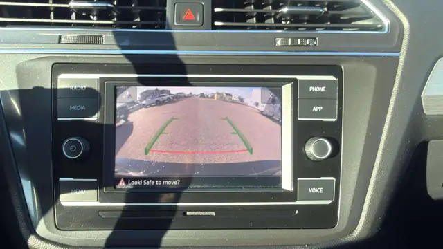 2020 Volkswagen Tiguan COMFORTLINE 4MOTION 2.0T CAM/LEATHER/PANO - Photo 24