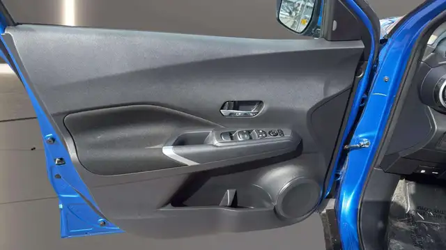2025 Nissan Kicks Play SV B.CAM/R.START/H.SEATS&WHEEL/CARPLAY/LO - Photo 14
