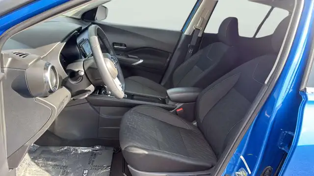 2025 Nissan Kicks Play SV B.CAM/R.START/H.SEATS&WHEEL/CARPLAY/LO - Photo 16