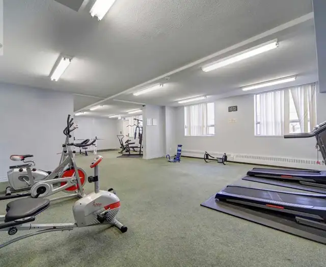 Apartment Available - Photo 8