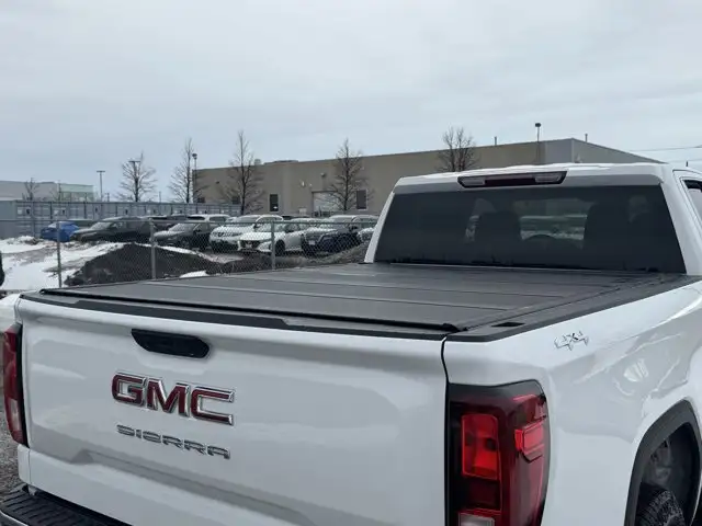 2026 GMC Sierra 1500 SLE- Wi-Fi Hotspot Capable - Photo 17