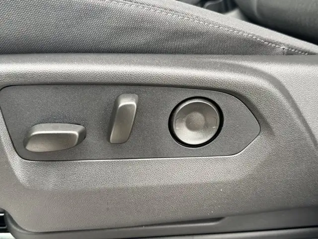 2026 GMC Sierra 1500 SLE- Wi-Fi Hotspot Capable - Photo 41
