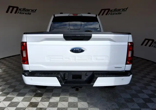 2022 Ford F-150 XLT Sport PKG 4WD SuperCrew 5.5' Box | Efficienc - Photo 8