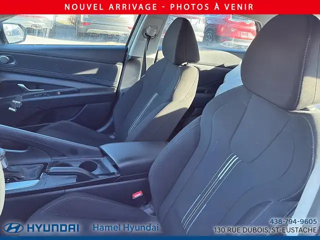 2023 Hyundai Elantra PREFERRED - Photo 2