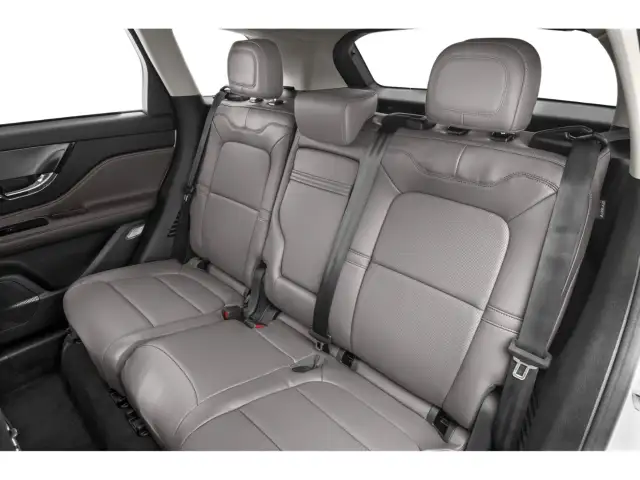 2023 Lincoln Corsair - Photo 11
