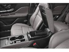 2023 Lincoln Corsair - Photo 12