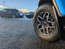 2025 Jeep Wrangler Sahara - Photo 9
