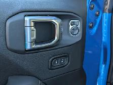2025 Jeep Wrangler Sahara - Photo 13