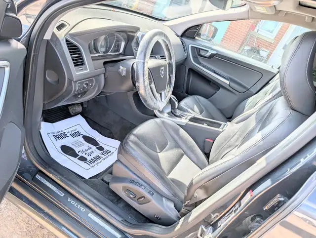 2016 Volvo XC60 AWD 5dr T5 Special Edition Premier | Sun-roof! | - Photo 6