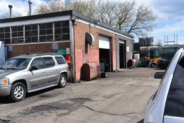 Auto Body Shop for Sale - Photo 2