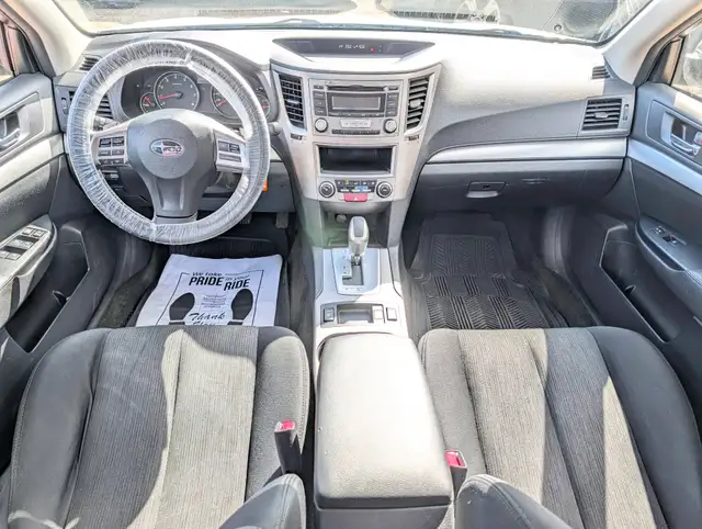 2014 Subaru Legacy 2.5i Premium | Heated seats! | One owner! | C - Photo 9