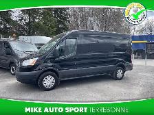 Ford Transit Van T-250 toit moyen 148 po PNBV de 9 000 lb porte