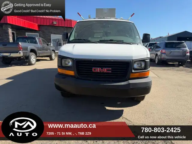 2011 GMC Savana 3500 135' - Shelving And Ladder rack Included - Photo 2