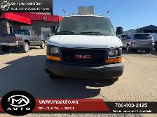2011 GMC Savana 3500 135' - Shelving And Ladder rack Included - Photo 2