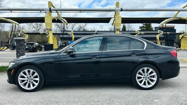 2017 BMW 3 SERIES 330I XDRIVE - Photo 3