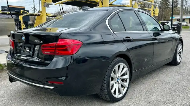 2017 BMW 3 SERIES 330I XDRIVE - Photo 7